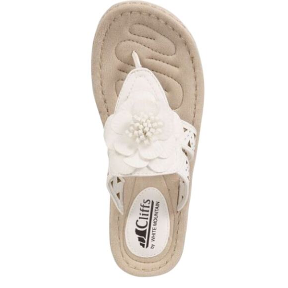 Cliffs by White Mountain Women's Cynthia Wedge Sandal White 8.5 - Picture 3 of 6